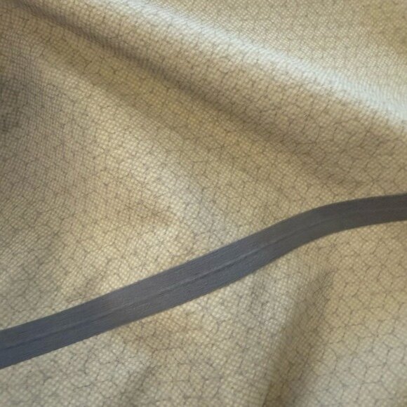 Mountain Hardwear Men’s Shirt Size XL Tan Performance Nylon Long Sleeve - Picture 5 of 12